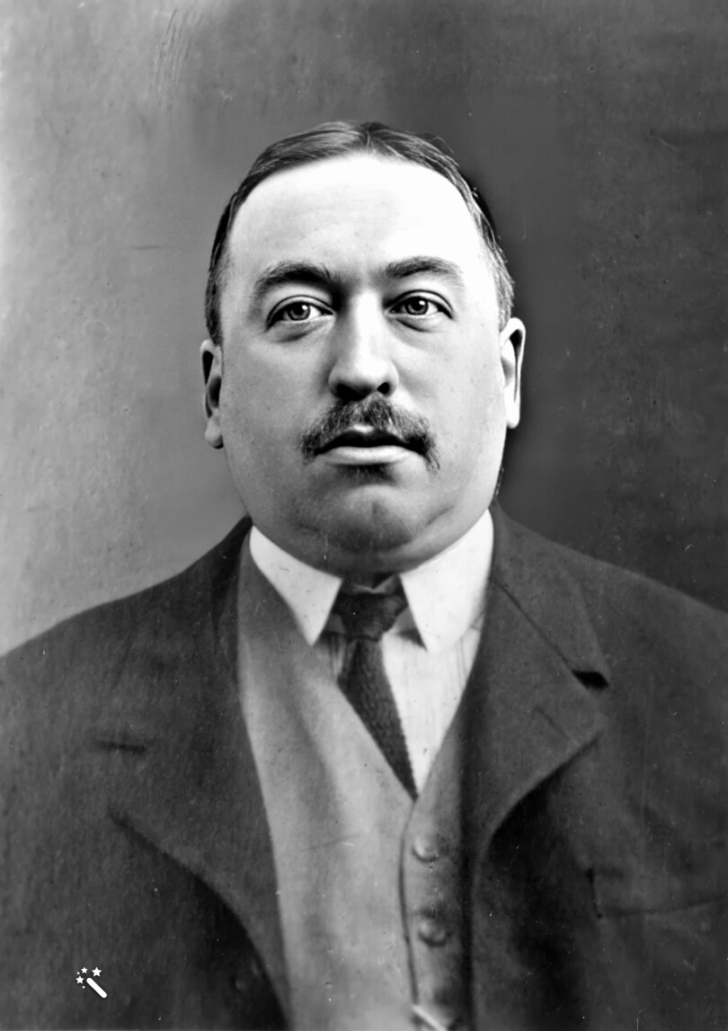 Photo officielle de Horace Finaly banquier.